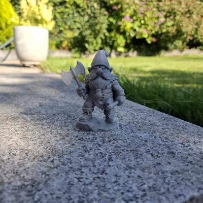 Người Lù Hung Tợn – Nhỏ nhưng hung dữ