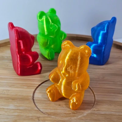 Gấu Dẻo | Bao gồm 3mf làm đồ chơi phát tiếng kêu TPU | Tương thích với "The Squeaker!" của SpoolDesigns