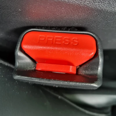 Kẹp Dây An Toàn Giả Cho Xe Tesla