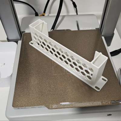 Giá đỡ Rack 10 inch cho Switch USW-Flex-2.5G-8