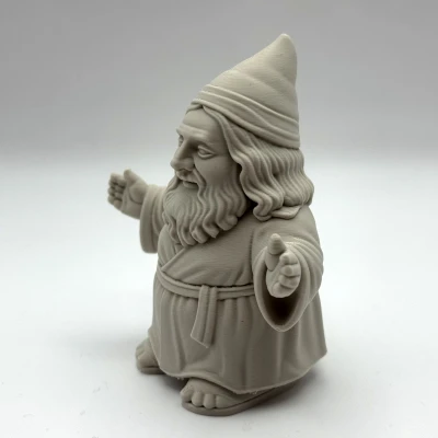 Chú Lùn Ban Phước – Vệ Sĩ Vườn Mang Năng Lượng Tích Cực