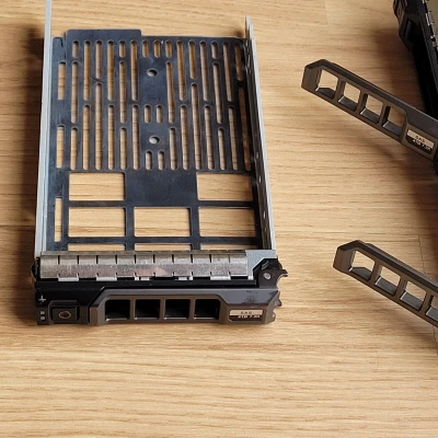 Khung Rack 1U 10 inch: 2 ổ HDD 3.5 inch - Gắn nóng !