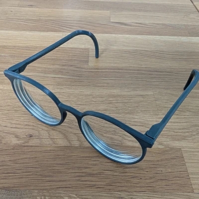 Khung Kính Kiểu Panto