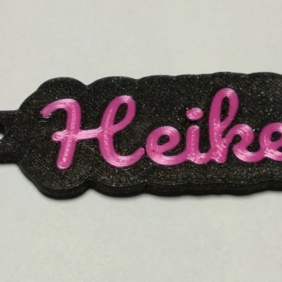 Móc khóa hai mặt in đa vật liệu kèm tên của bạn (OpenSCAD)