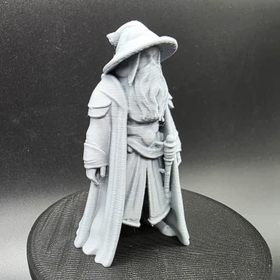 Mô Hình Pháp Sư Xám