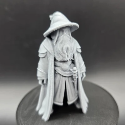 Mô Hình Pháp Sư Xám