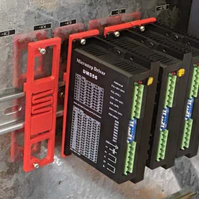 Kẹp Driver Stepper Cho Ray DIN