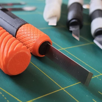 Dao Rọc Giấy Mini Gọn Gàng