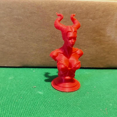 Mô Hình Tượng Maleficent Cao 12cm