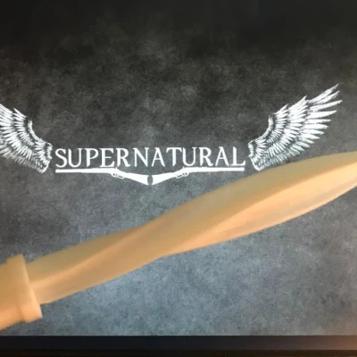 Lưỡi Đao Thiên Thần