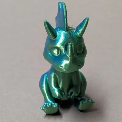 Khủng long ba sừng nhỏ xinh