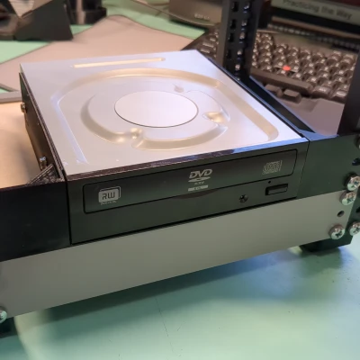 Ổ Đựng Ổ Cứng 5.25 Inch Cho Rack 10 Inch