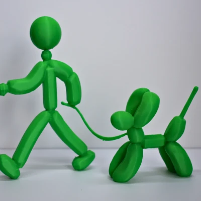 Chó Bong Bóng Đi Dạo Phố