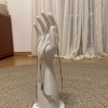 Móc Giữ Trang Sức Hình Bàn Tay - Thumbnail 1