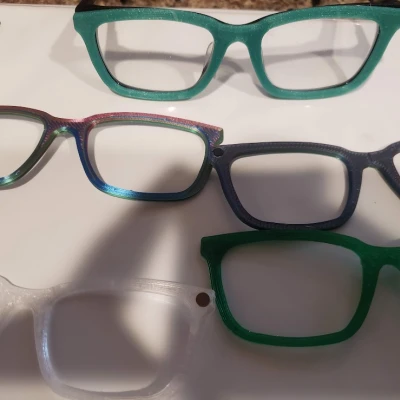 Mô hình Kính Cận Topper Caspir