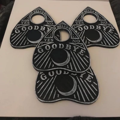 Chén Ly Ma Cà Rồng Hình Bàn Quỷ