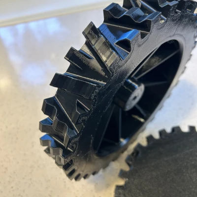 Bánh Xe Địa Hình Cho Robot Cắt Cỏ Stihl iMOW RMI