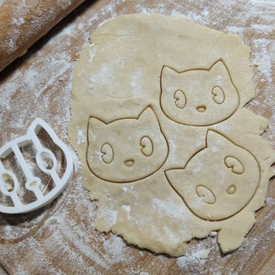 Dụng Cụ Cắt Bánh Quy Hình Đầu Mèo
