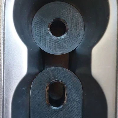 Chặn Cốc Xe Mazda BT50 / D-Max 2021