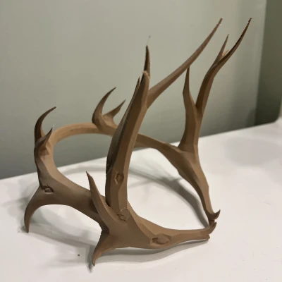 Gạc Hươu Minos (Phiên bản Vương Miện)