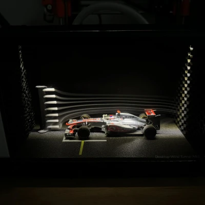 Hầm gió mini để bàn cho mô hình xe đua