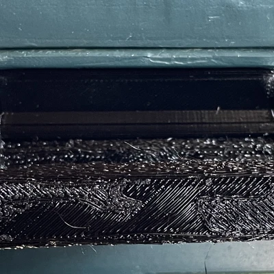 Mannesmann 215 - Chốt Khóa