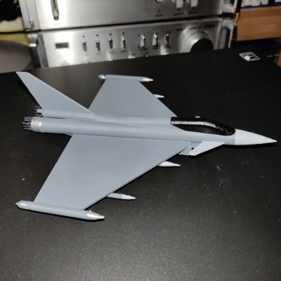 Mô Hình Máy Bay Chiến Đấu Concept Lấy Cảm Hứng Từ Eurofighter