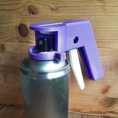 Tay Cầm Chai Sơn "Giải Quyết Tất Cả"