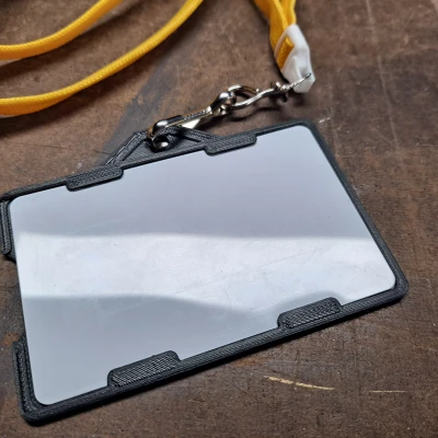 Holder thẻ ID có Dây đeo V2