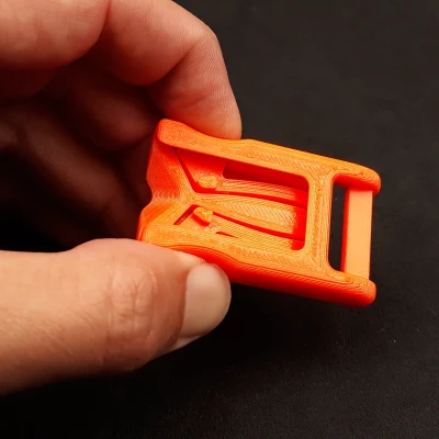 Khóa Cài Chắc Chắn - "Robust BUCKLES"