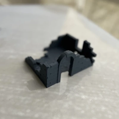 Nhà Cổ Đổ Nát