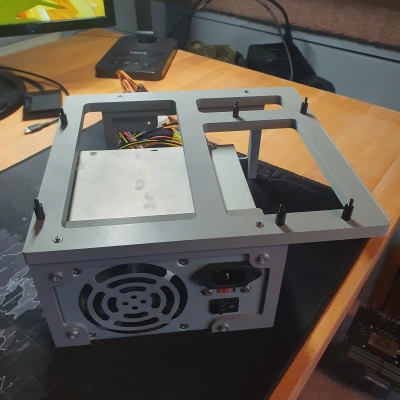 Kệ Mở Test Bench Micro ATX (mATX)