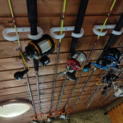 Giá đỡ cần câu gắn trần