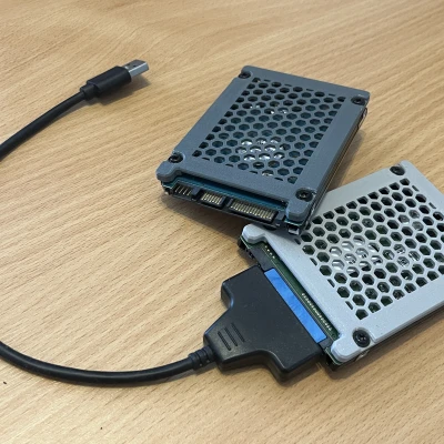 Vỏ che ổ cứng 2.5 inch