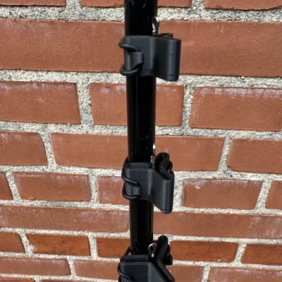 Giá đỡ lưỡi câu ba tiêu gắn trên cần câu