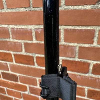 Giá đỡ lưỡi câu ba tiêu gắn trên cần câu