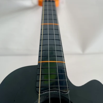 Đàn Ukulele Baritone (Bản Remix UookBass)