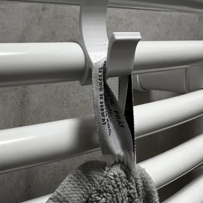 Giá đỡ khăn tắm cho máy sưởi phòng tắm / Towel bathroom holder radiator
