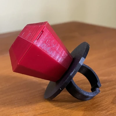 Hộp Nhẫn Cầu Hôn Hình Kẹo Ring Pop