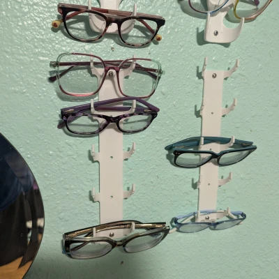 Giá Đỡ Kính Mắt Gắn Tường Theo Thông Số