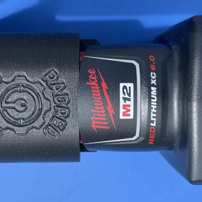 Bộ Chuyển Đổi Pin Milwaukee M12