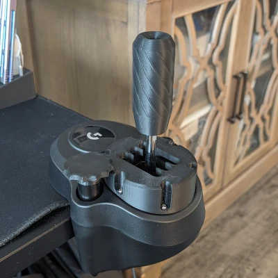 Núm Chuyển Số Logitech G Gated và Tay Nắm Số