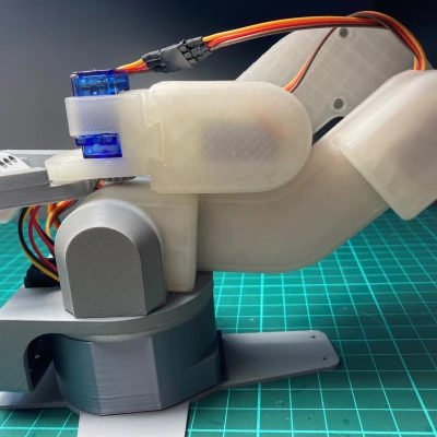 Cánh Tay Robot Mini Có Cảm Biến Siêu Âm Cho Người Mới Bắt Đầu