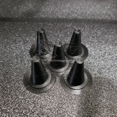 Nắp Bịt Tuýp Keo