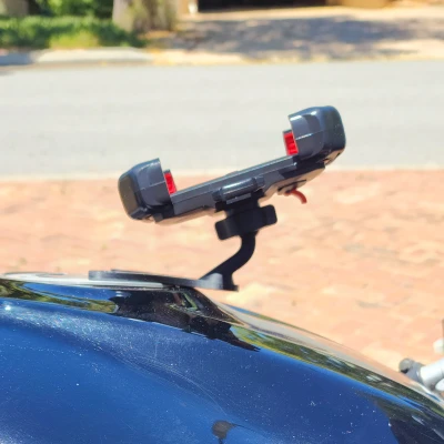 Giá đỡ xe máy gắn bình xăng cho holder điện thoại 17mm