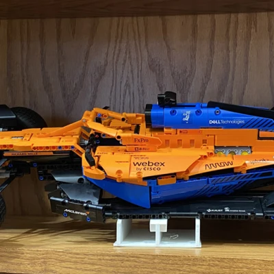 Chân đế xe Lego Technic McLaren F1 2022