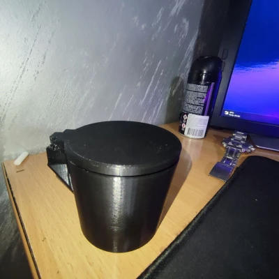 Gạt Tàn Lôcốc Có Nắp Dành Cho Xe Hơi