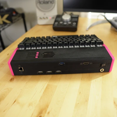 Vỏ Máy Tính MiSTer FPGA Kiểu Bàn Phím