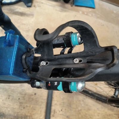 Kẹp CO2 Gắn Xe Đạp