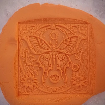 Bộ Dấu Hình Bướm Đêm Luna Cho Gốm